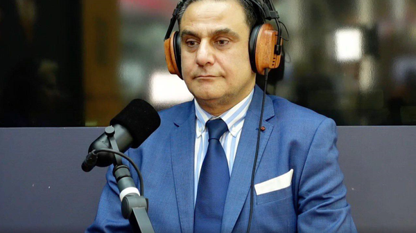 أستاذ القانون الدولي والمحامي في المحكمة الجنائية الدولية، إيلي حاتم - سبوتنيك عربي