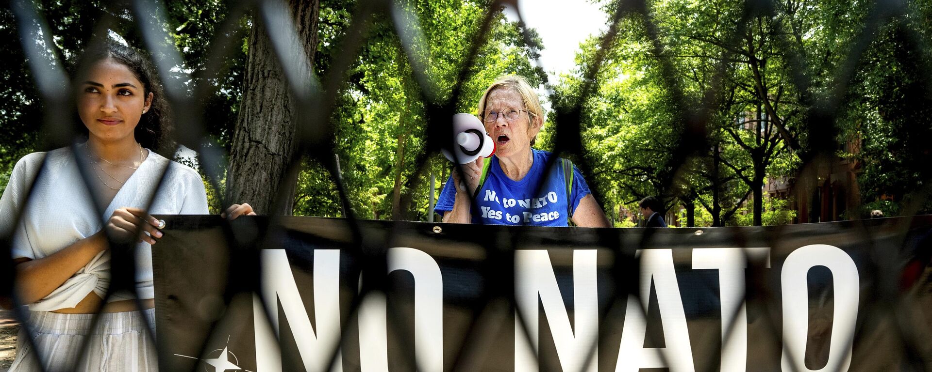 احتجاجات ضد قمة الناتو في واشنطن، الولايات المتحدة الأمريكية 9 يوليو 2024 - سبوتنيك عربي, 1920, 25.06.2025