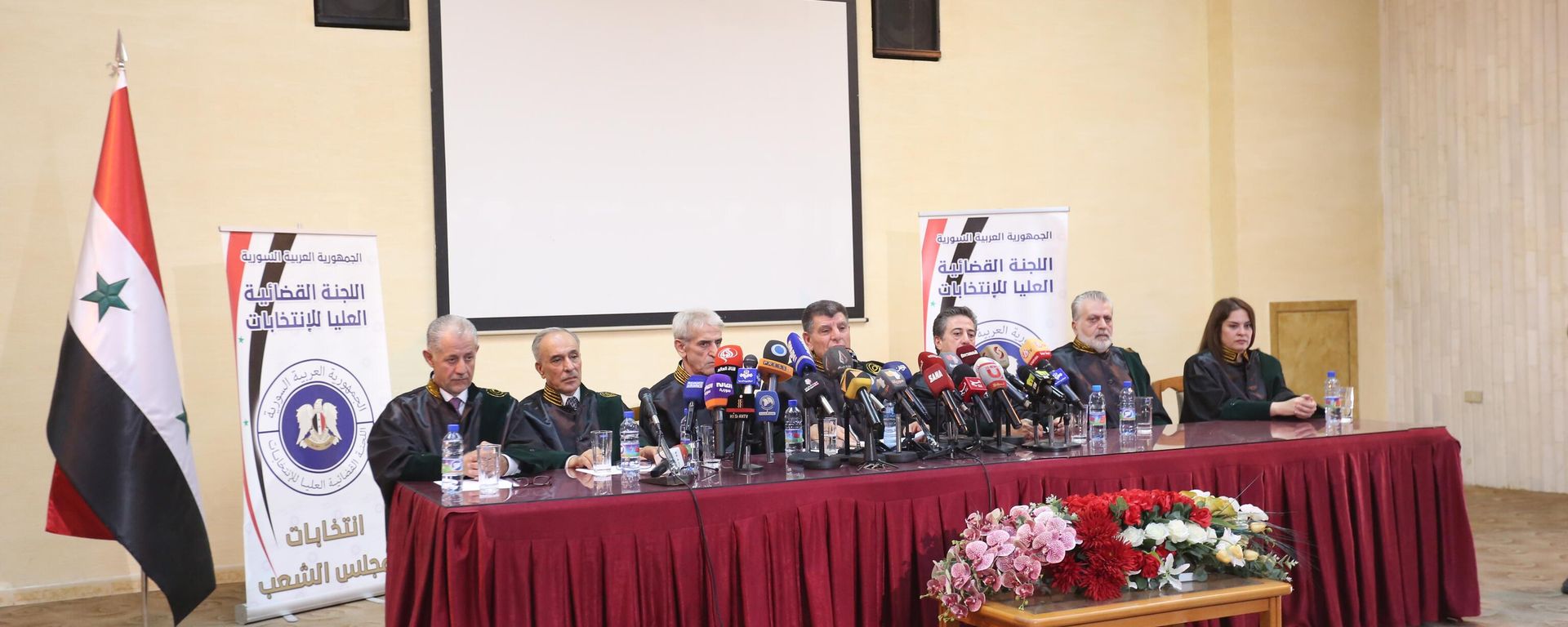اللجنة القضائية العليا في سوريا تعلن أسماء الناجحين بالانتخابات البرلمانية - سبوتنيك عربي, 1920, 18.07.2024