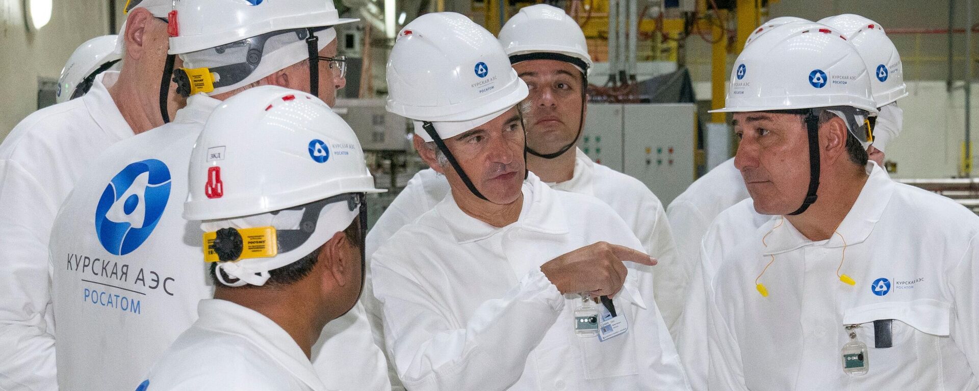 رئيس الوكالة الدولية للطاقة الذرية رافائيل غروسي يزور محطة كورسك للطاقة النووية في مقاطعة كرورسك - سبوتنيك عربي, 1920, 28.03.2026