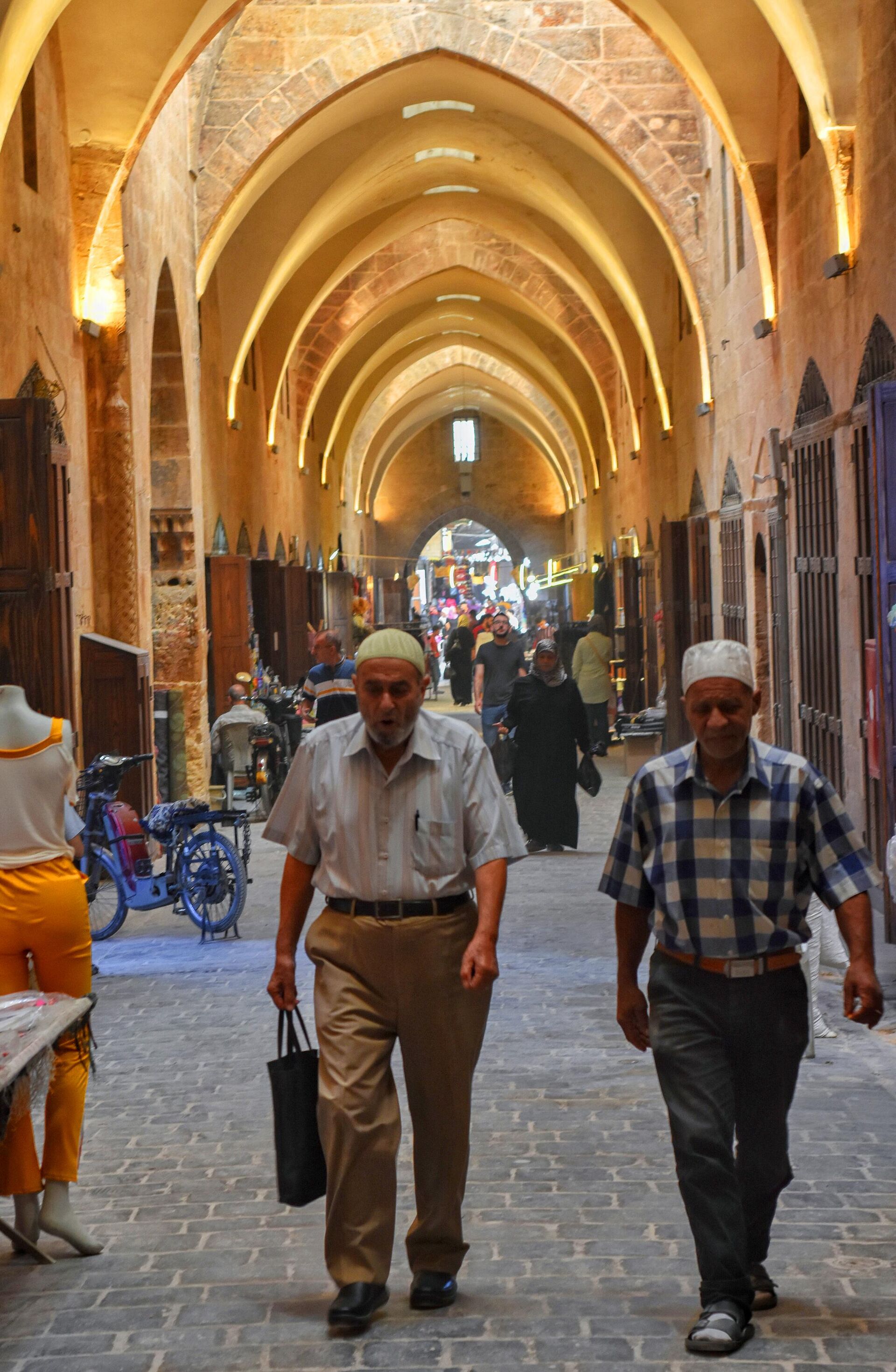 أسواق حلب التاريخية تنبعث مجددا وقلوب تجارها تتلهف إلى (الأيام الخوالي)  - سبوتنيك عربي, 1920, 29.08.2024