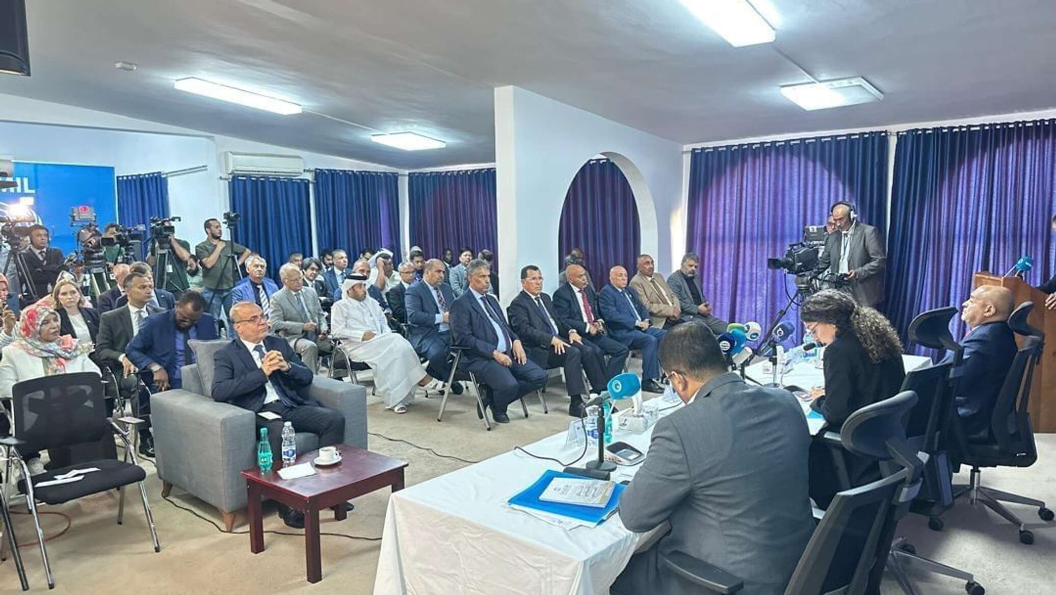 الآلية الثلاثية بشأن ليبيا تعقد اجتماعها في الجزائر الخميس