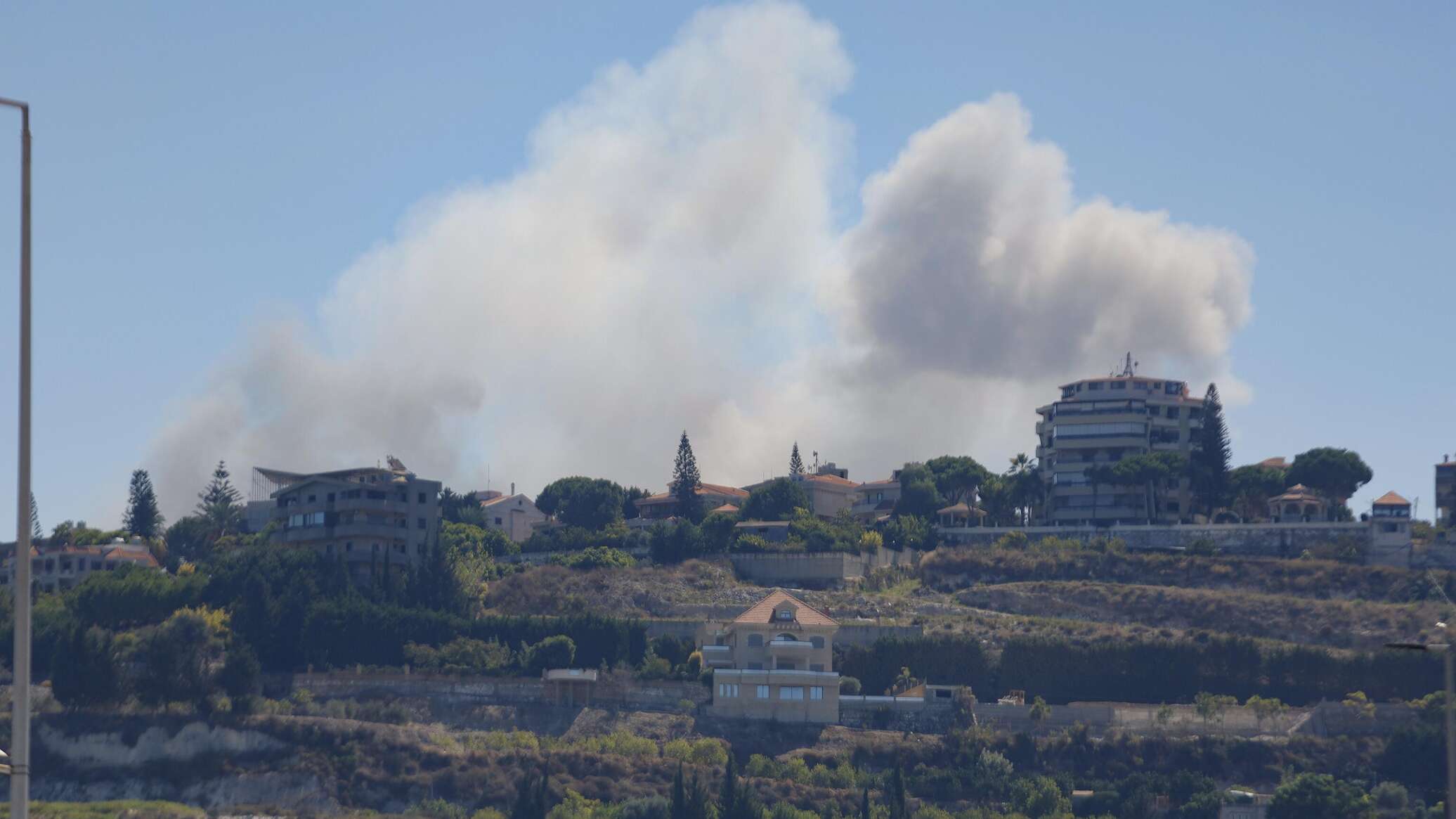 الطيران الإسرائيلي يشن غارات على قضاء صور جنوبي لبنان... فيديو