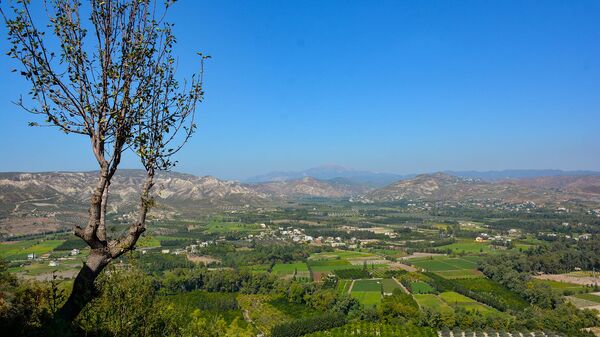 
تضامناً مع لبنان.. نيجني نوففورود تلغي احتفالات أيامها الثقافية في سوريا   - سبوتنيك عربي