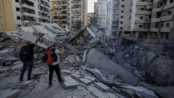 قصف الطيرن الحربي الإسرائيلي الضاحية الجنوبية لـ بيروت، لبنان - سبوتنيك عربي