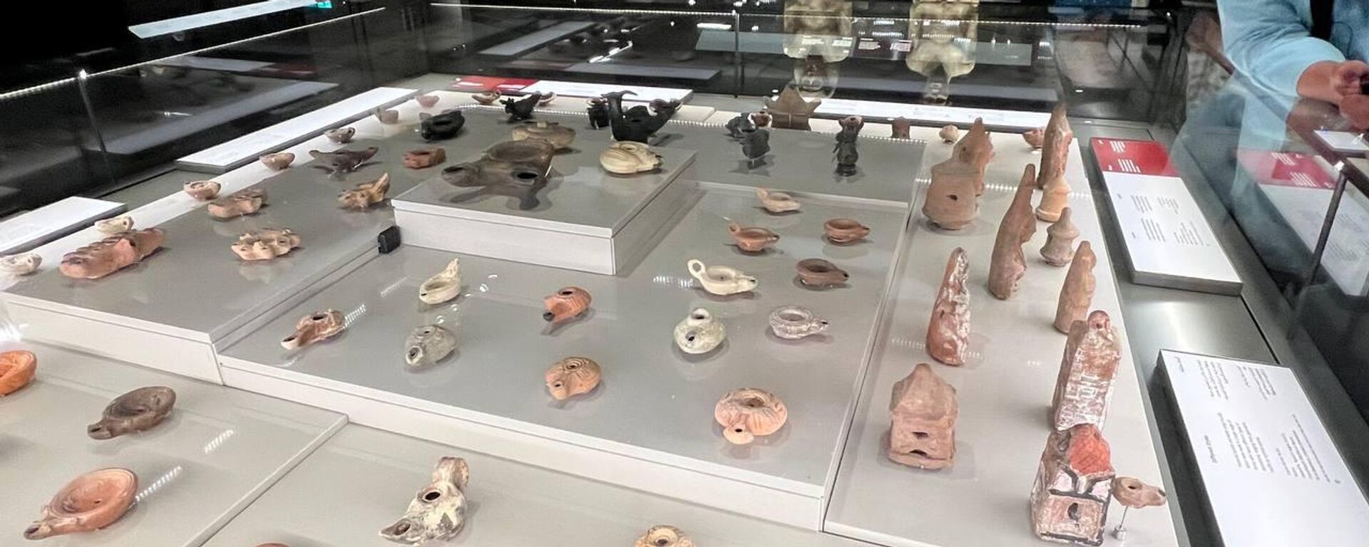 المتحف المصري الكبير - سبوتنيك عربي, 1920, 20.10.2025