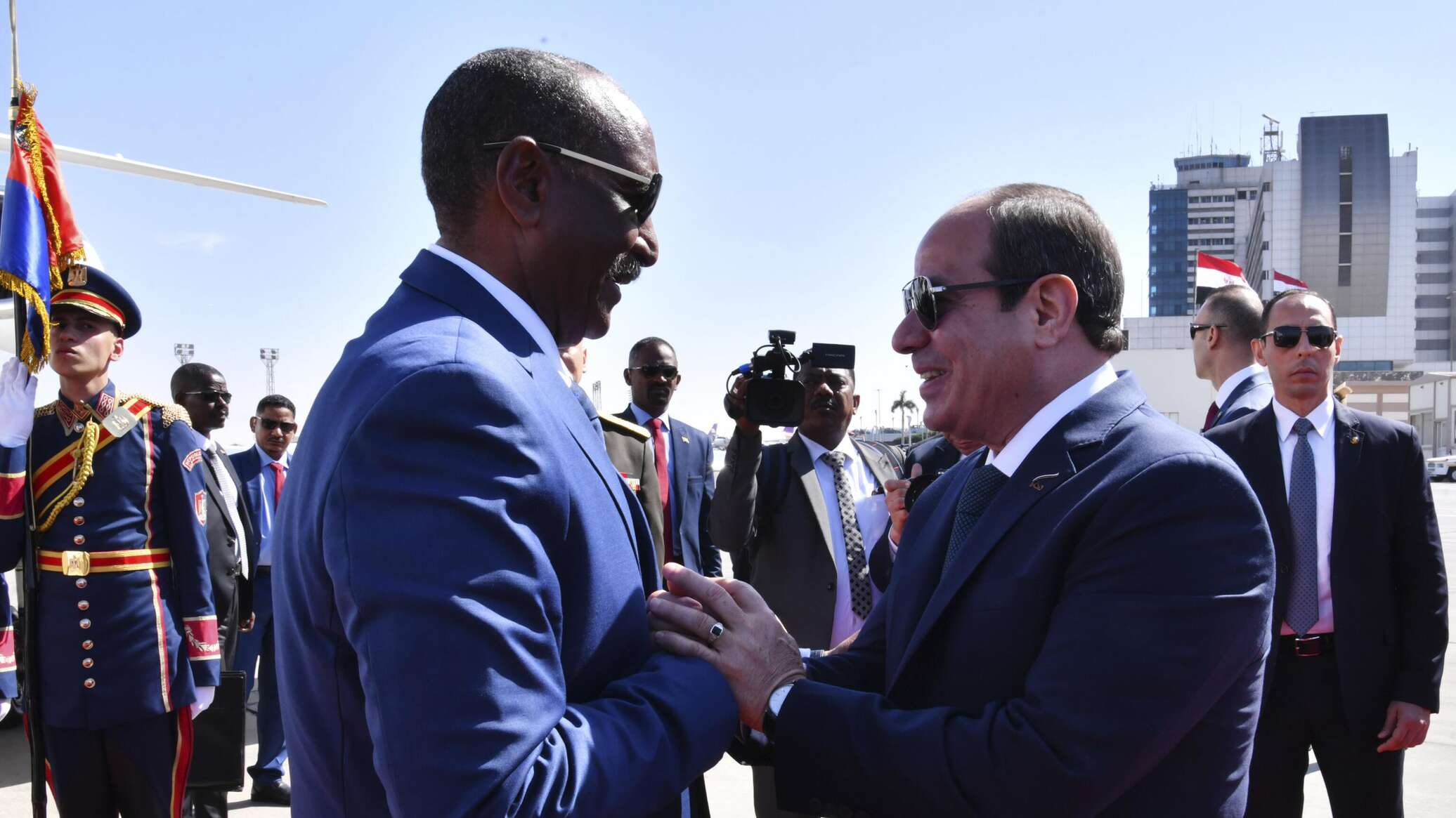 السيسي للبرهان: مصر تواصل دعم السودان على جميع المستويات