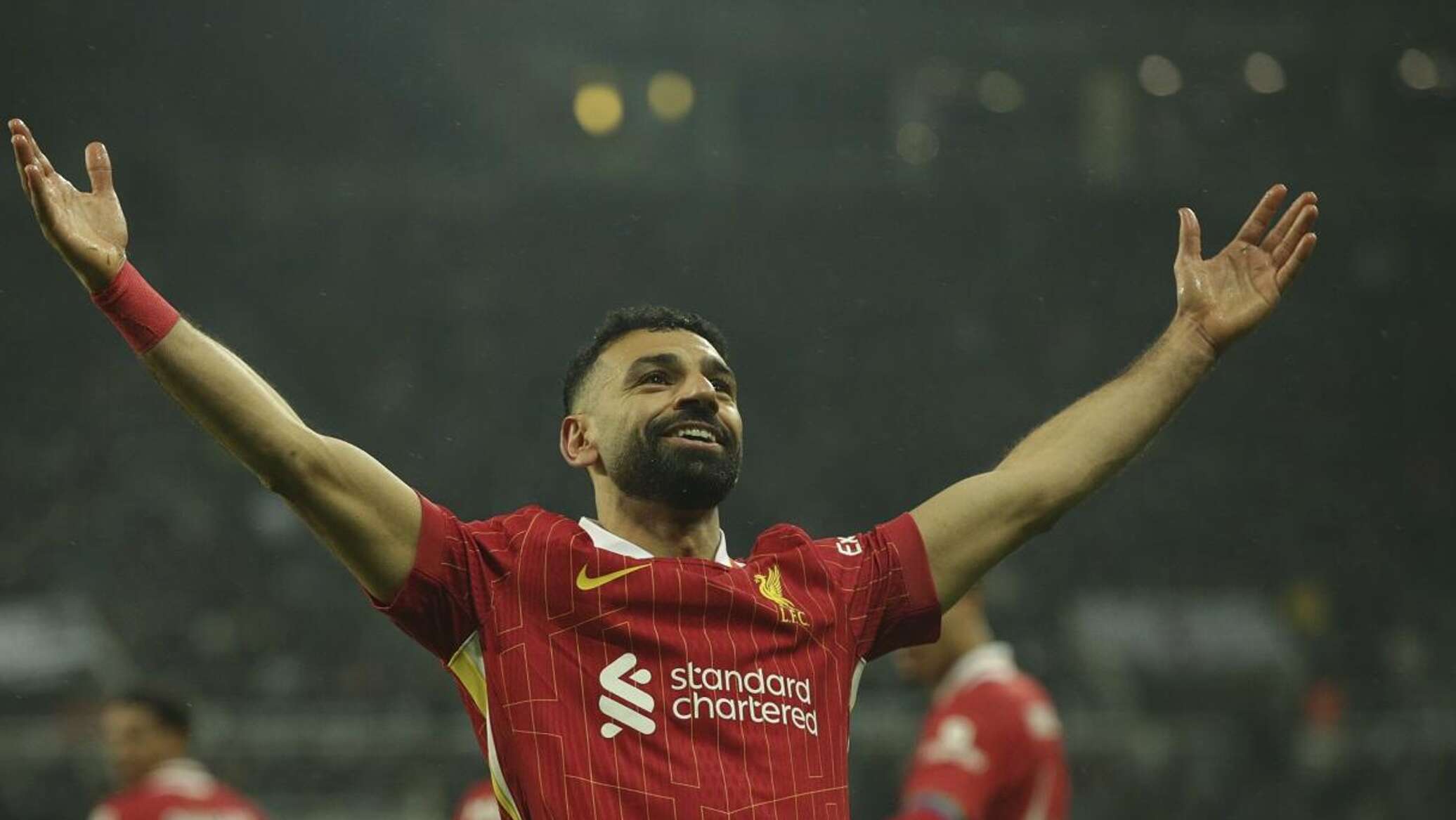 ليلة تاريخية لمحمد صلاح... ليفربول يكتسح وست هام بخماسية في الدوري الإنجليزي... فيديو