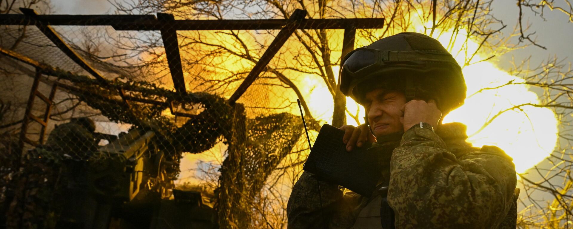 Боевая работа расчета пушки 2С5 Гиацинт-С группировки Центр на Красноармейском направлении - سبوتنيك عربي, 1920, 28.02.2026