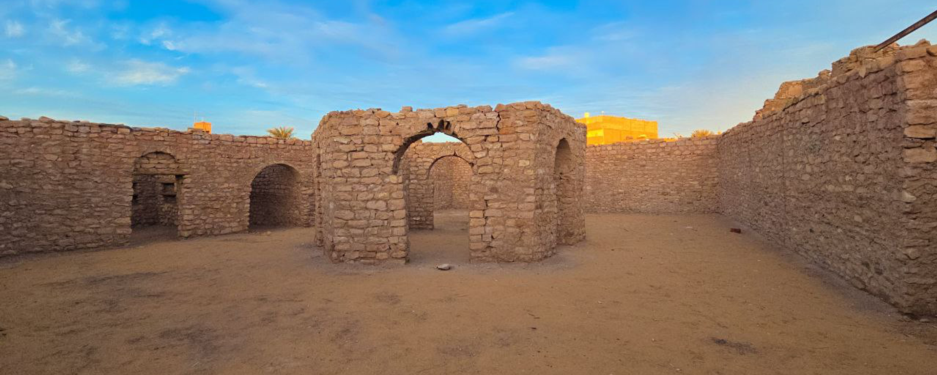 مدينة سبها القديمة: كنز تاريخي يروي حكايات 600 عام من الحضارة - سبوتنيك عربي, 1920, 29.07.2025