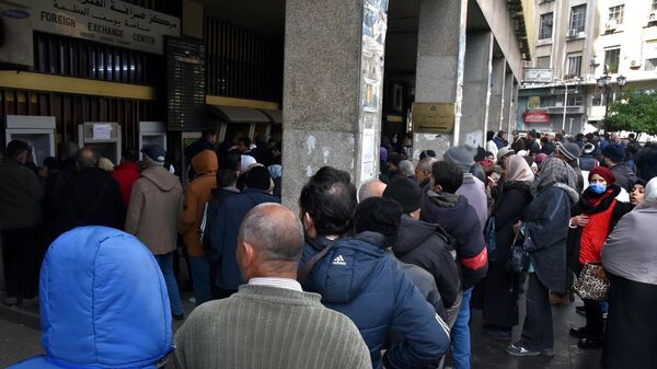 موظفو سوريا مجهولو المصير... الأزمة المعيشية تتفاقم  - سبوتنيك عربي