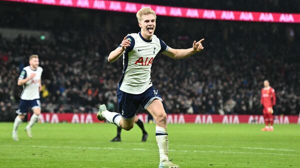 توتنهام يفوز على ليفربول في نصف نهائي كأس رابطة الأندية الإنجليزية - سبوتنيك عربي