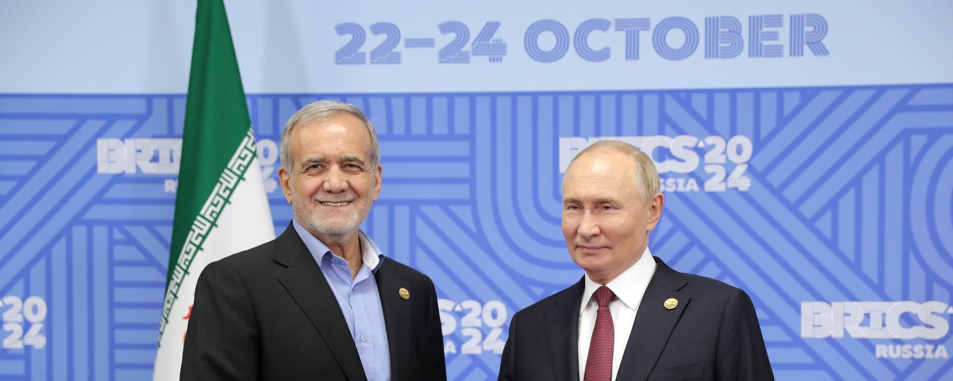 الرئيس الروسي فلاديمير بوتن مع الرئيس الإيراني مسعود بزشكيان - سبوتنيك عربي, 1920, 16.01.2025