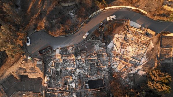 صورة جوية تظهر الدمار الذي خلفه حريق باليساديس في ماليبو، كاليفورنيا. - سبوتنيك عربي