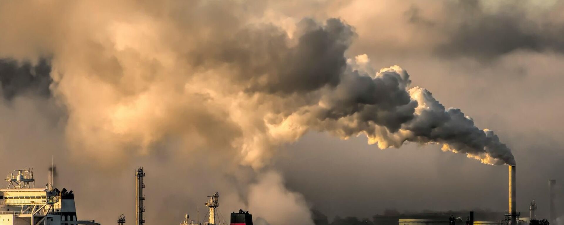 تلوث الهواء تلوث الهواء - سبوتنيك عربي, 1920, 03.08.2025