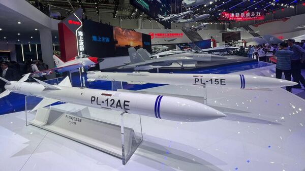 صواريخ جو جو صينية - سبوتنيك عربي