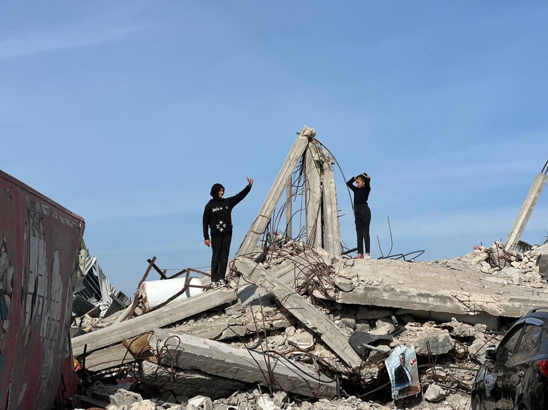 عودة آلاف النازحين الفلسطينيين إلى رفح جنوبي القطاع بعد 470 يوما من الحرب عودة آلاف النازحين الفلسطينيين إلى رفح جنوبي القطاع بعد 470 يوما من الحرب - سبوتنيك عربي, 1920, 19.01.2025