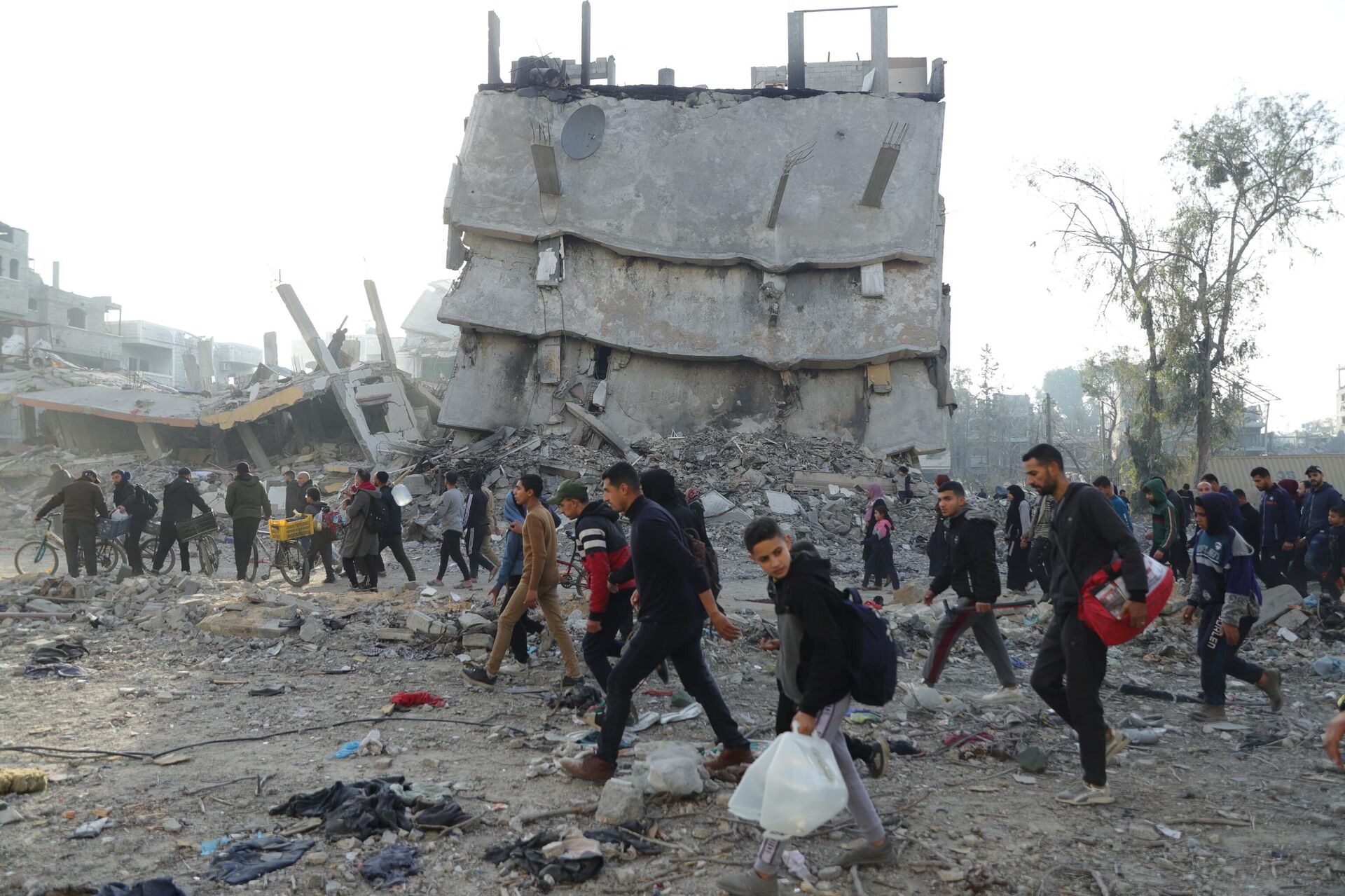 عودة النازحين إلى جباليا تكشف حجم الدمار والكارثة الإنسانية - سبوتنيك عربي, 1920, 20.01.2025