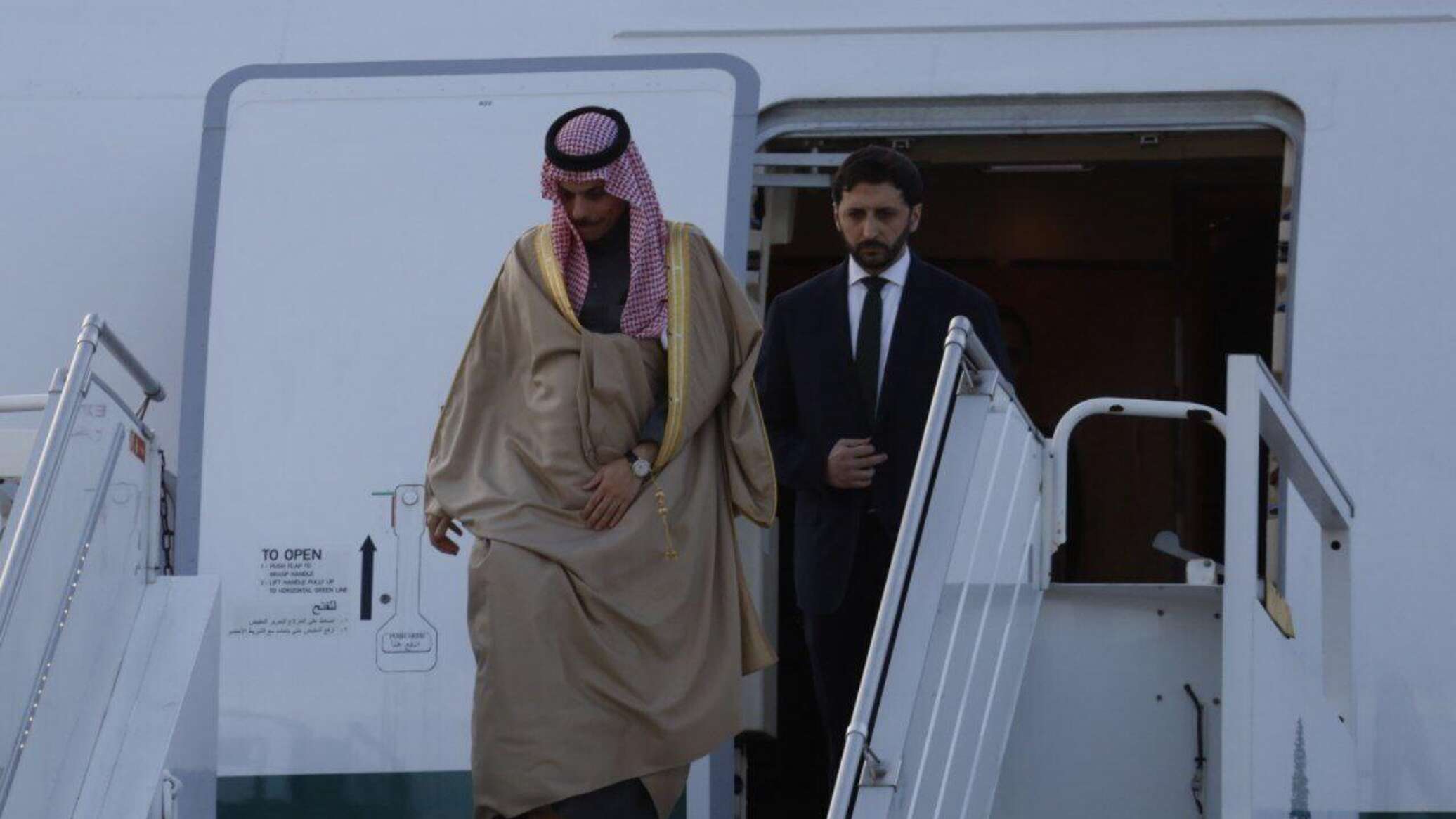 وزير الخارجية السعودي يصل موسكو في زيارة رسمية لبحث العلاقات والقضايا الإقليمية - عاجل