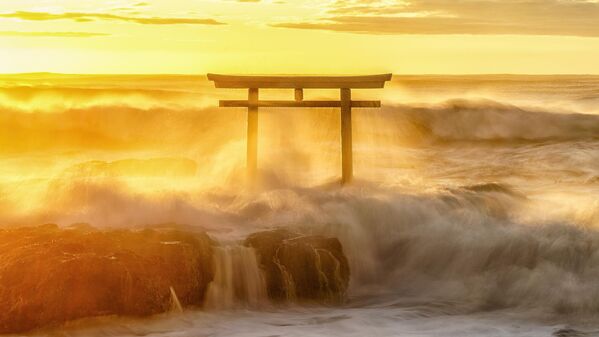 جائزة مجموعة صور كوكب الأرض، حيث تظهر الصورة المناظر الطبيعية والمناخ والمياه، للمصور تاكاهيرو جامو، اليابان إيباراكي. - سبوتنيك عربي