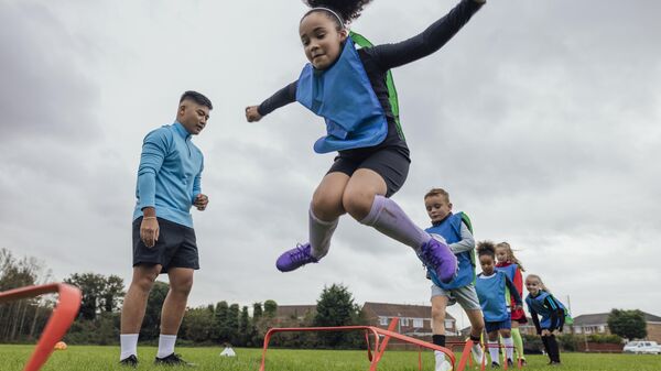 صورة لأطفال يمارسون الرياضة - سبوتنيك عربي