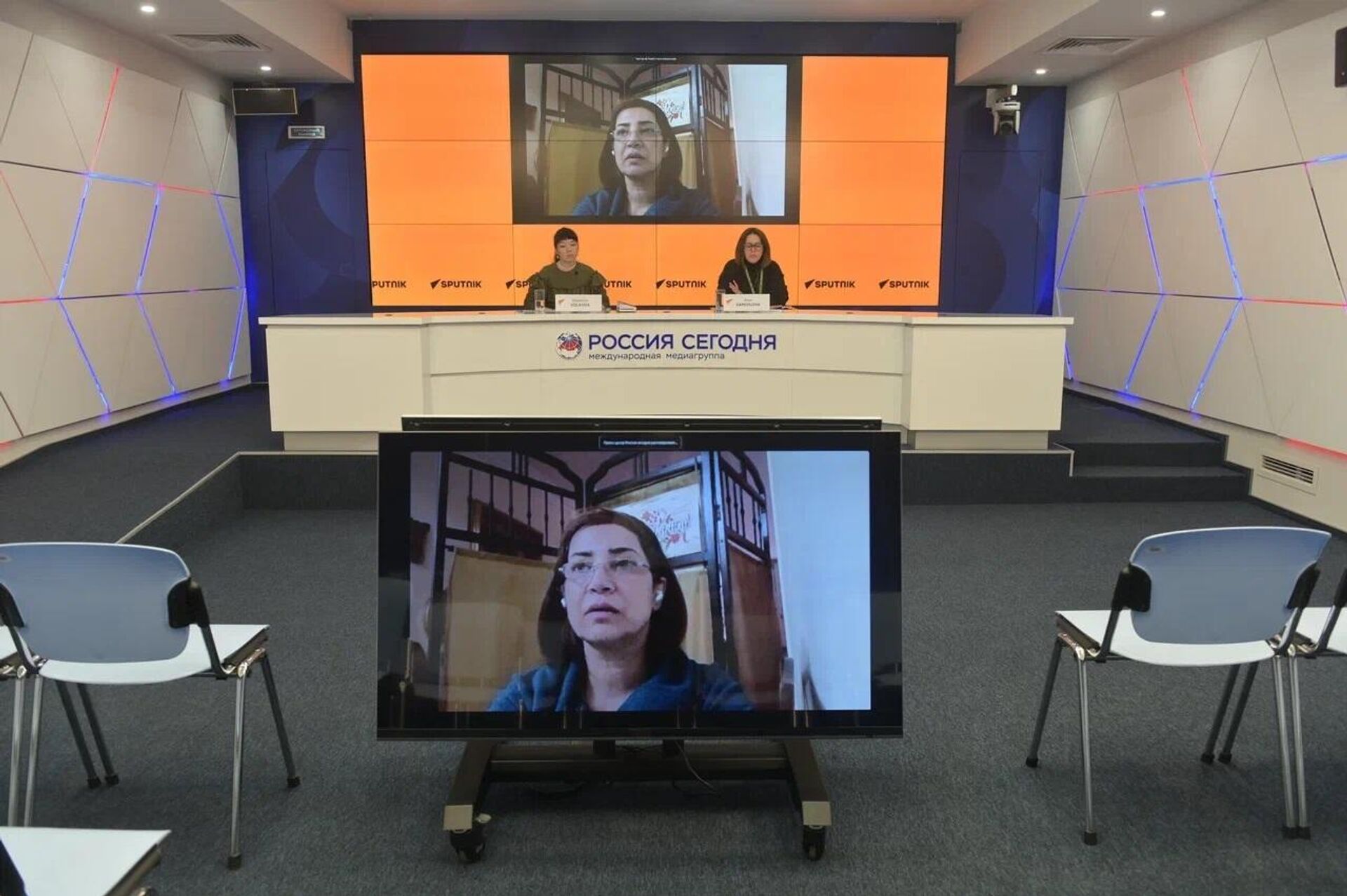 أكاديمية أوسبو للتدريب وسبوتنيك ينظمان محاضرة حول التصوير - سبوتنيك عربي, 1920, 30.01.2025