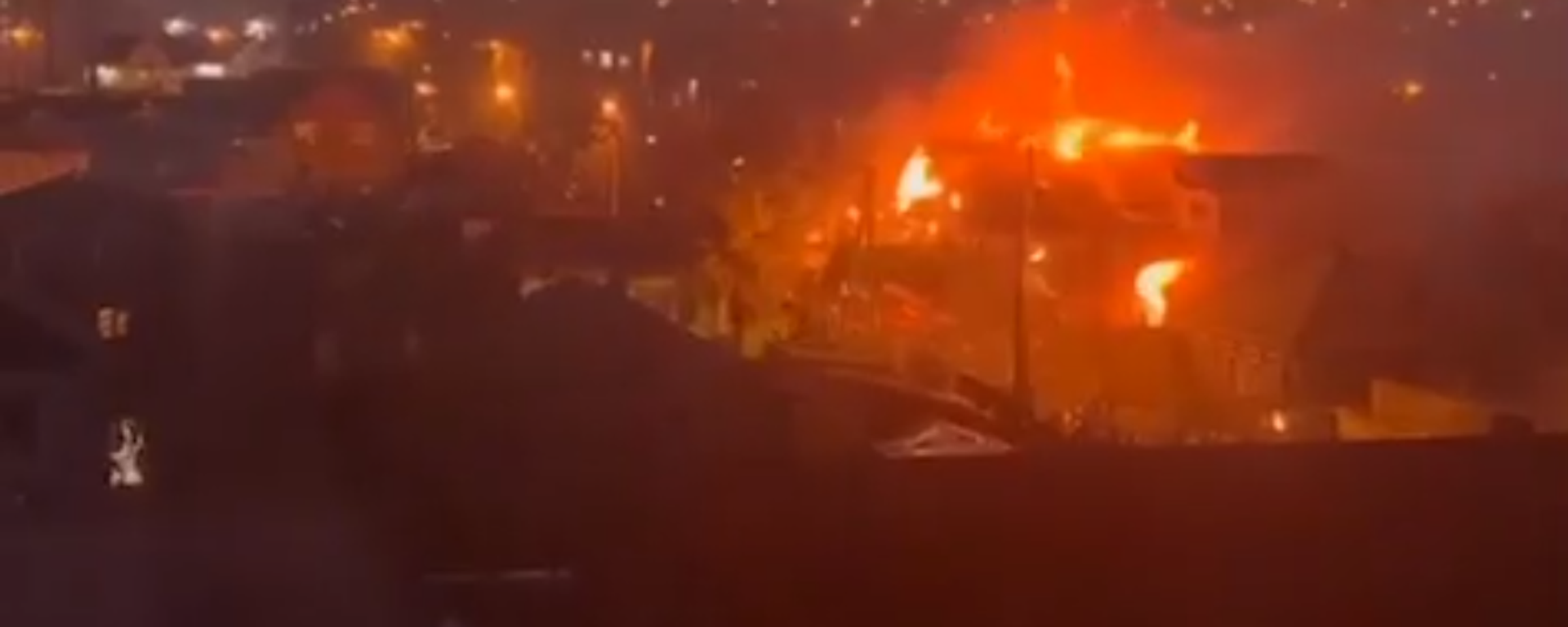 Aftermath of a plane crash in the Siberian city of Irkutsk, Russia. October 23, 2022. - سبوتنيك عربي, 1920, 01.02.2025