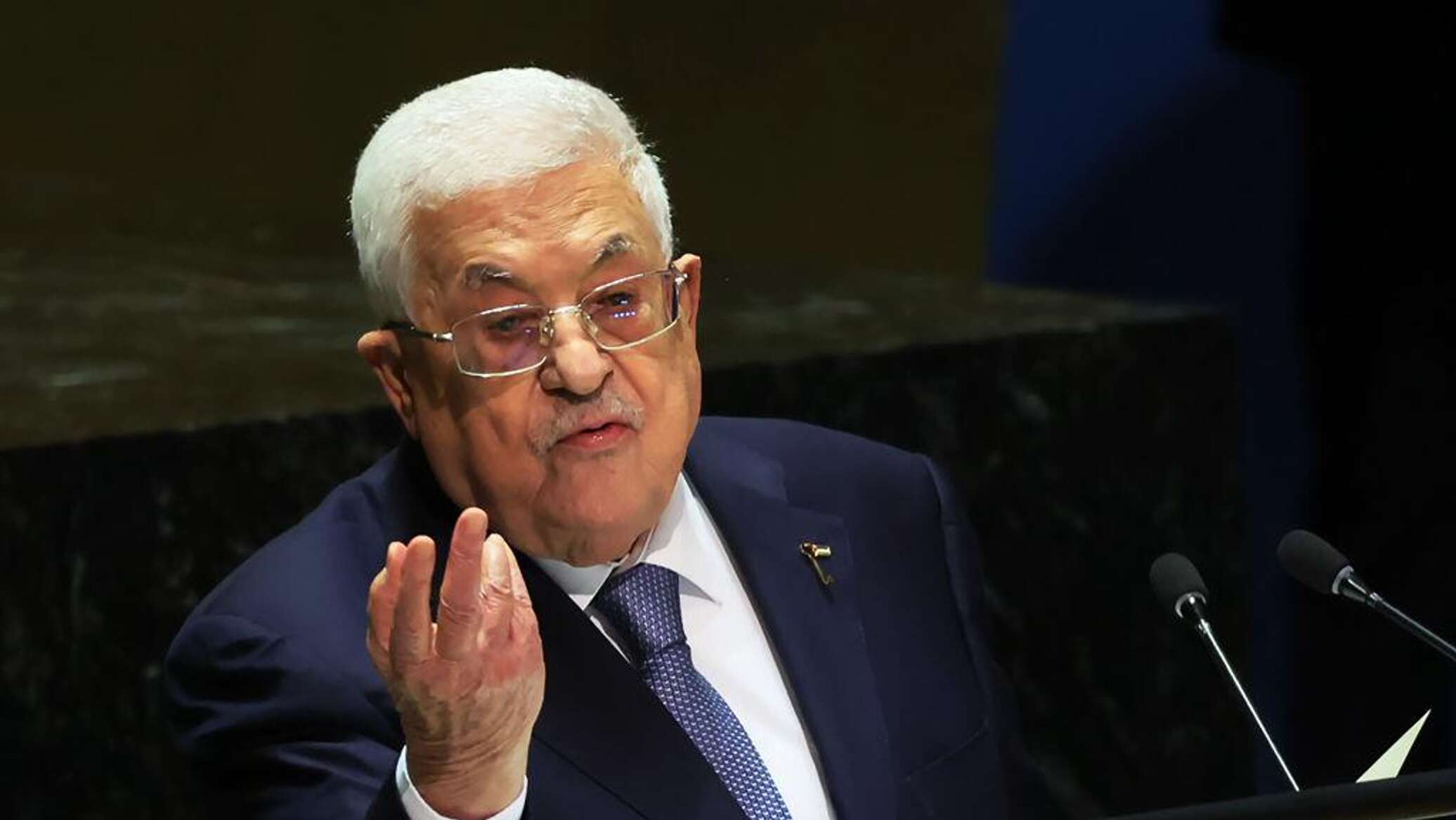 الرئيس الفلسطيني يطلب عقد جلسة طارئة لمجلس الأمن لوقف "العدوان الإسرائيلي في الضفة"