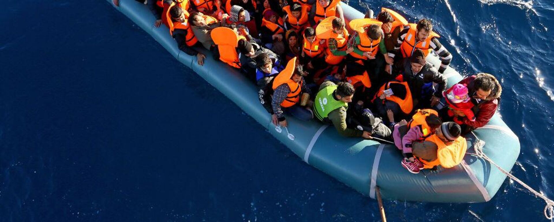 مهاجرين غير شرعيين - سبوتنيك عربي, 1920, 06.02.2025