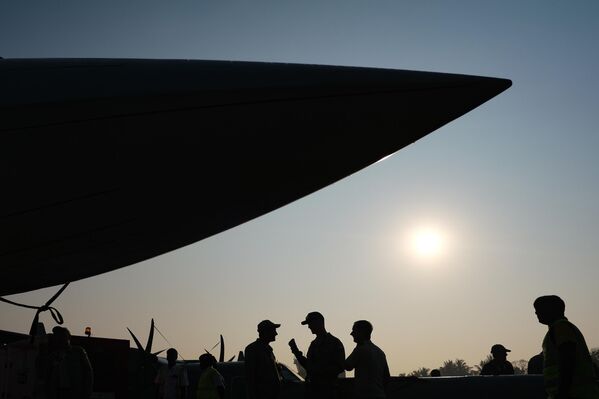 صورة لزوار المعرض الدولي الـ15 للطيران والفضاء &quot;آيرو إنديا- 2025&quot;، في قاعدة &quot;يلاهانكا&quot; الجوية الهندية - سبوتنيك عربي