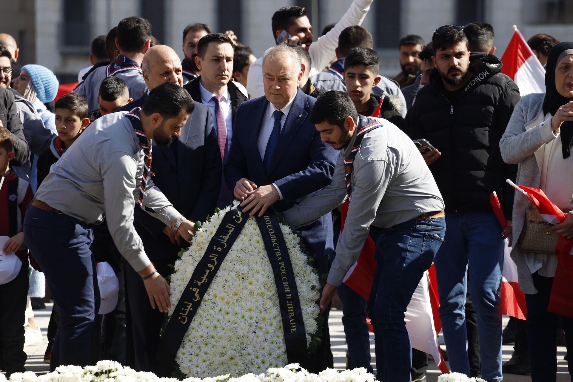 سعد الحريري يعلن عودته للعمل السياسي ويؤكد دعمه للعهد والحكومة - سبوتنيك عربي, 1920, 14.02.2025