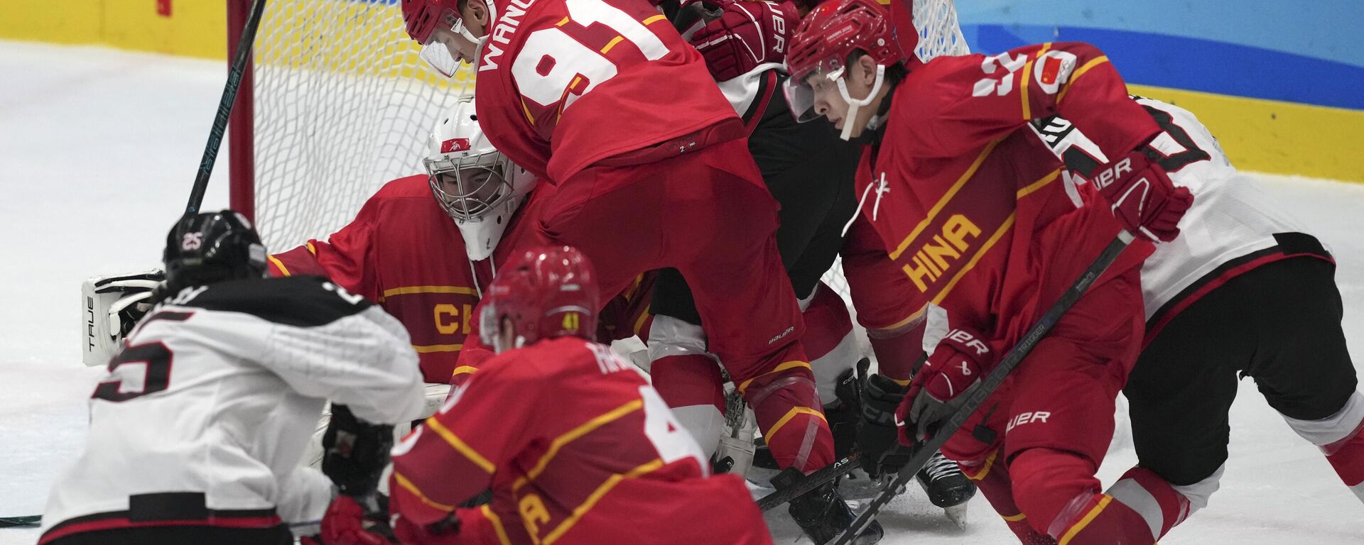 لاعبي هوكي الجليد - سبوتنيك عربي, 1920, 16.02.2025