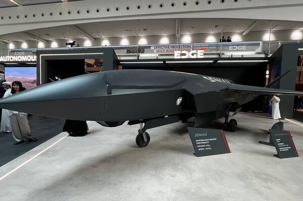 الإمارات تعرض طائرة مسيرة ضخمة يصعب ترقبها بالرادار  - سبوتنيك عربي