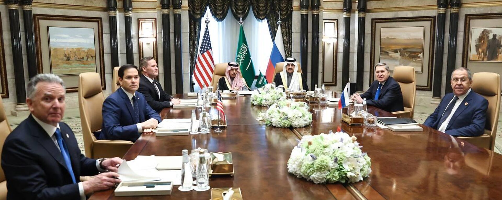 يلتقي وزير الخارجية الروسي سيرغي لافروف، نظيره الأمريكي ماركو روبيو، في العاصمة السعودية الرياض - سبوتنيك عربي, 1920, 28.04.2025