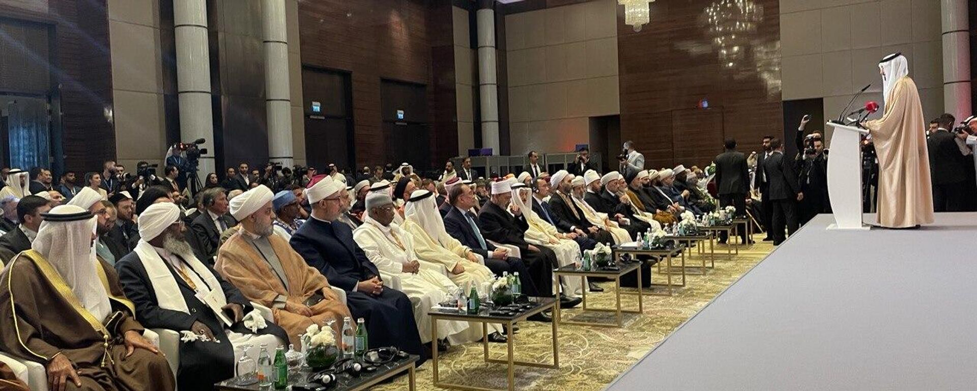 انطلاق أعمال مؤتمر الحوار الإسلامي الإسلامي في المنامة تحت شعار أمة واحدة ومصير مشترك - سبوتنيك عربي, 1920, 19.02.2025