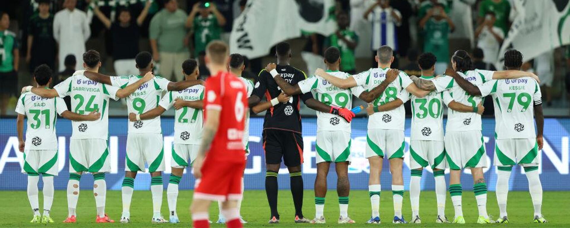 الأهلي السعودي - سبوتنيك عربي, 1920, 19.08.2025