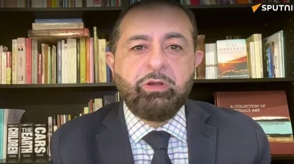  عضو المجلس الثوري في حركة فتح  الفلسطينية، دميتري دلياني - سبوتنيك عربي