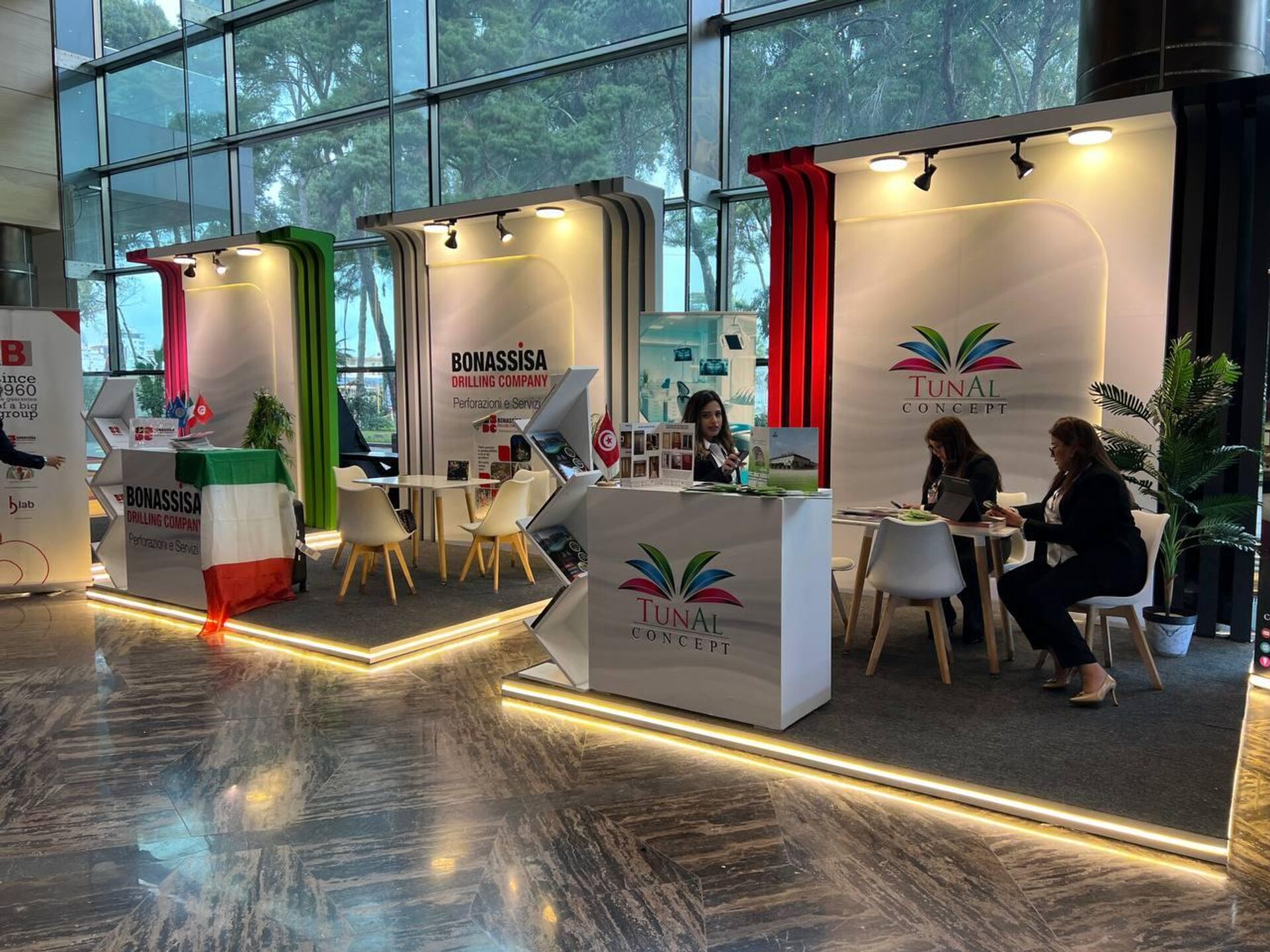 القمة العالمية للمرأة والاستثمار في ليبيا القمة العالمية للمرأة والاستثمار في ليبيا - سبوتنيك عربي, 1920, 22.02.2025