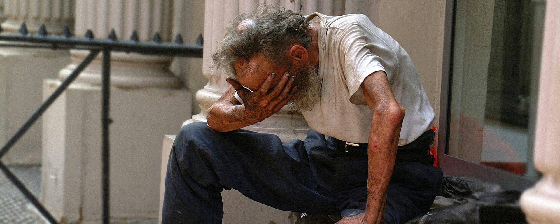 شخص يتألم - سبوتنيك عربي, 1920, 22.02.2025