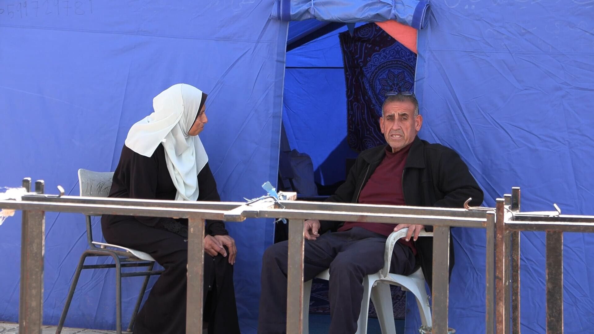 من الخيمة إلى الخيمة... أول مخيم إيواء في غزة يحتضن عائدين من جنوبي القطاع - سبوتنيك عربي, 1920, 24.02.2025