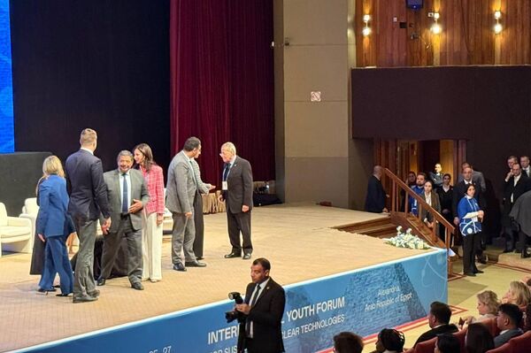  المنتدى الدولي للشباب حول التقنيات النووية الخضراء في مصر
 - سبوتنيك عربي