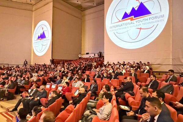  المنتدى الدولي للشباب حول التقنيات النووية الخضراء في مصر
 - سبوتنيك عربي