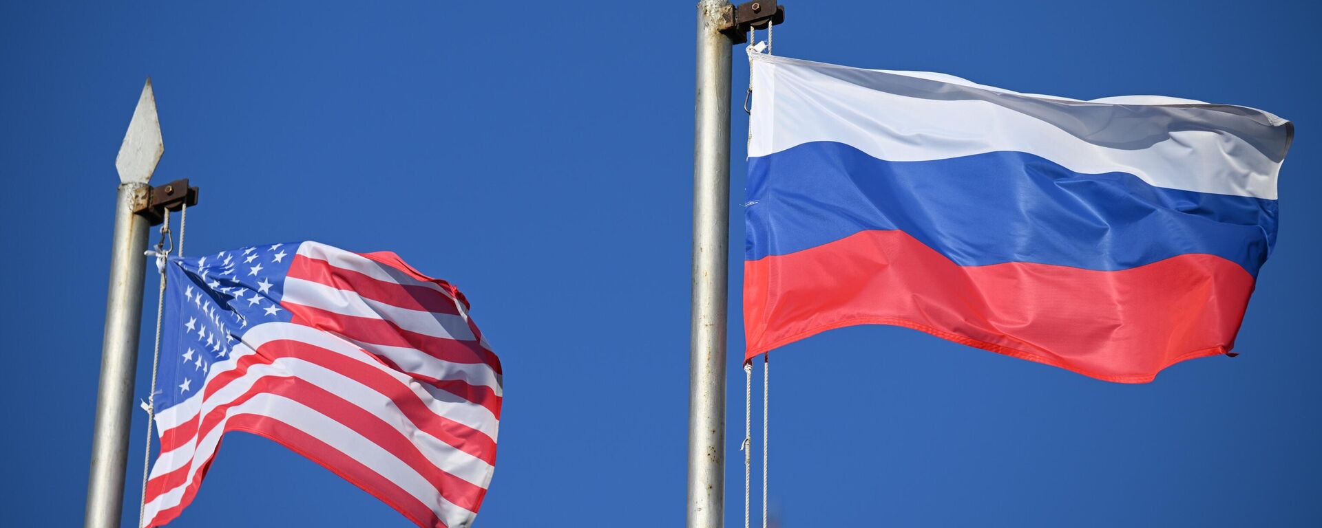 علم روسيا وأمريكا  - سبوتنيك عربي, 1920, 23.03.2025