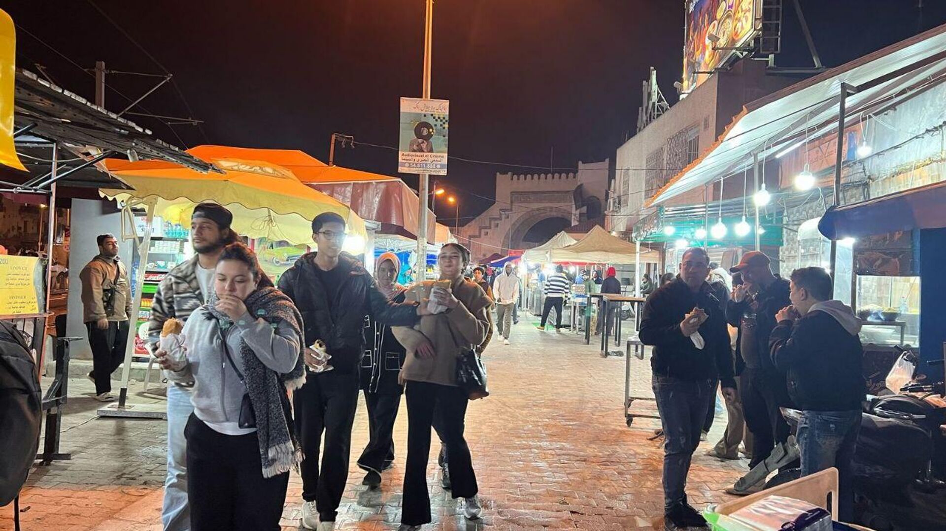 أكلات تقليدية لا تغيب عن وجبات السحور في تونس أكلات تقليدية لا تغيب عن وجبات السحور في تونس - سبوتنيك عربي, 1920, 05.03.2025