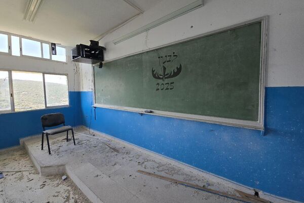 حملة لتجهيز 50 منزلا في بلدة رامية جنوب لبنان التي تضررت نتيجة الحرب حملة لتجهيز 50 منزلا في بلدة رامية جنوب لبنان التي تضررت نتيجة الحرب - سبوتنيك عربي