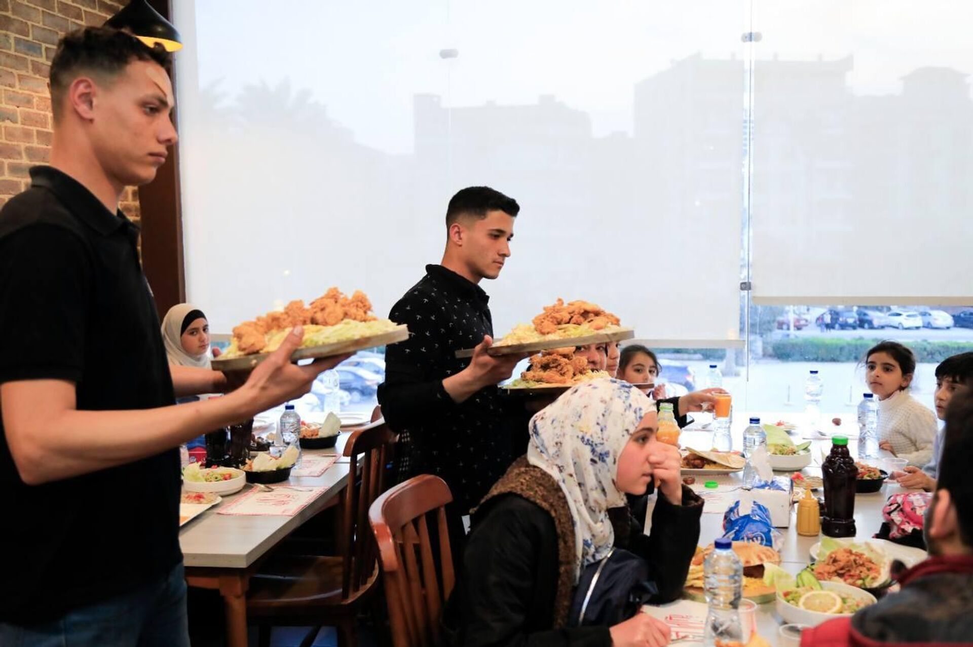 جمعية وطن الخيرية تقيم حفل إفطار للأيتام السوريين بالعاصمة المصرية القاهرة، 5 مارس/ آذار 2025   - سبوتنيك عربي, 1920, 06.03.2025