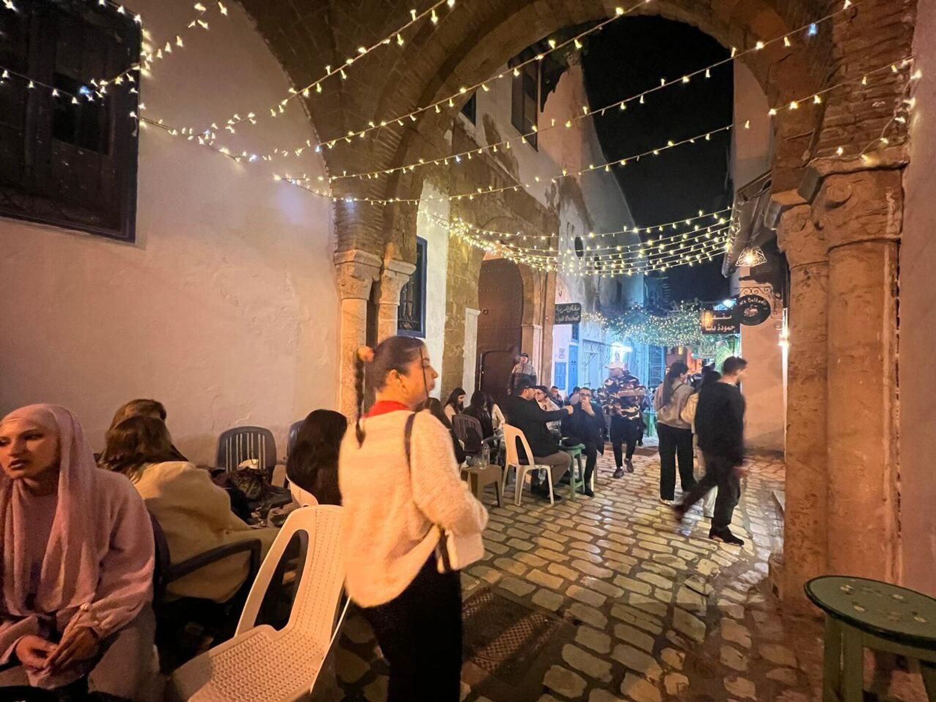المدينة العتيقة بتونس تحتفي برمضان وتتحول الى الوجهة المفضلة للتونسيين للسهر - سبوتنيك عربي, 1920, 14.03.2025