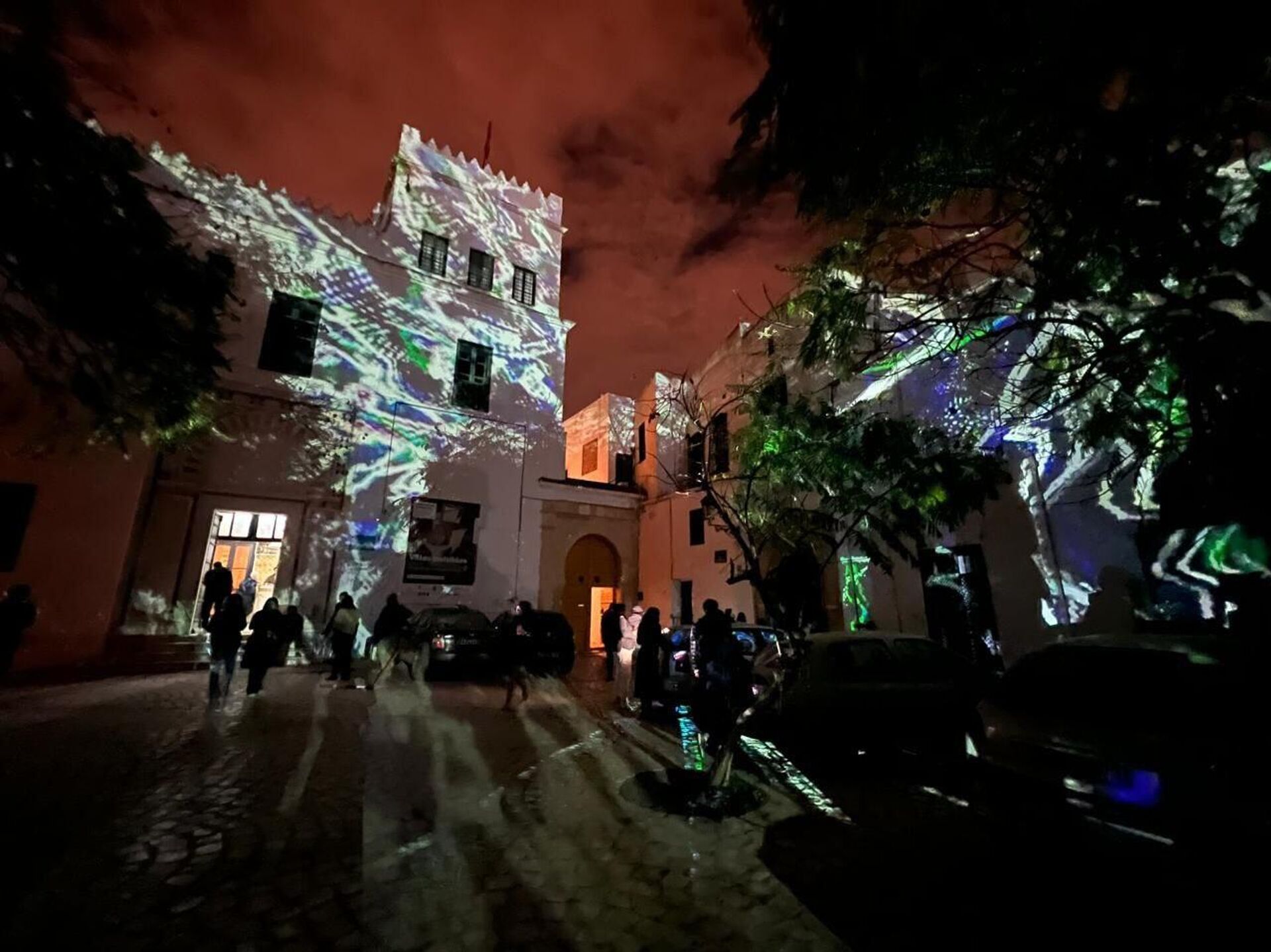 المدينة العتيقة بتونس تتحول إلى مسرح مفتوح للضوء والفن المدينة العتيقة بتونس تتحول إلى مسرح مفتوح للضوء والفن - سبوتنيك عربي, 1920, 18.03.2025