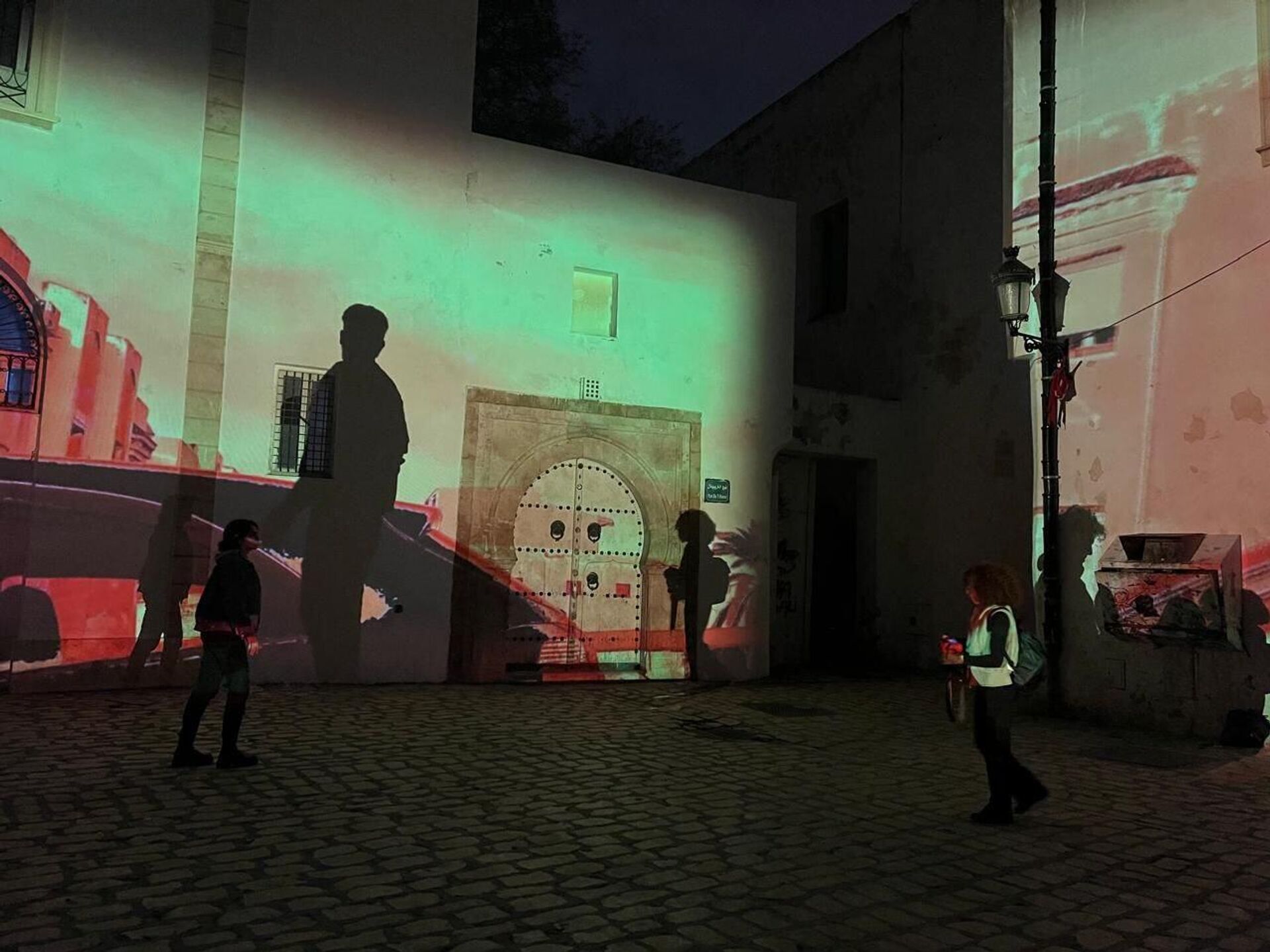 المدينة العتيقة بتونس تتحول إلى مسرح مفتوح للضوء والفن المدينة العتيقة بتونس تتحول إلى مسرح مفتوح للضوء والفن - سبوتنيك عربي, 1920, 18.03.2025