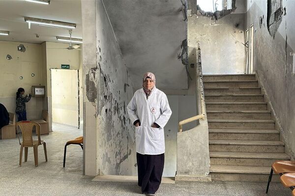 زوجة الطبيب ناهض أبو طعيمة تناشد للإفراج عن زوجها المحتجز لدى إسرائيل
زوجة الطبيب ناهض أبو طعيمة تناشد للإفراج عن زوجها المحتجز لدى إسرائيل
- سبوتنيك عربي